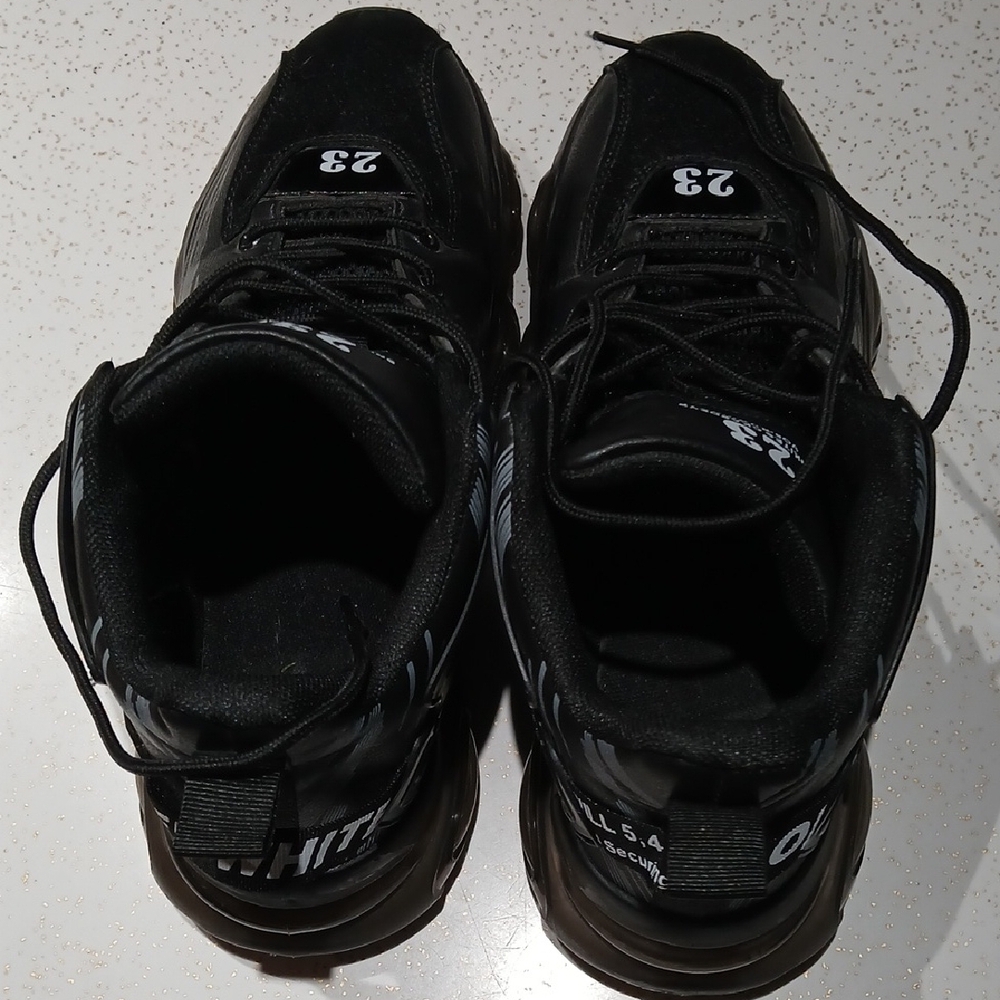 High Top Athletic Shoes With 23 Detail Sz 10 - Picture 13 of 14